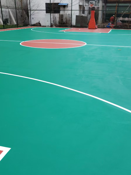 宣城 球场长期使用易出现地面开裂